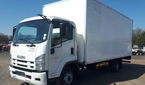 Isuzu FRR 500 - Auto / Manual Transmission