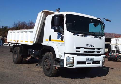 Isuzu FTR 850 - Tipper