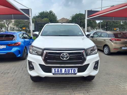 Toyota Hilux 2.8 GD-6 RB Legend Extra Cab