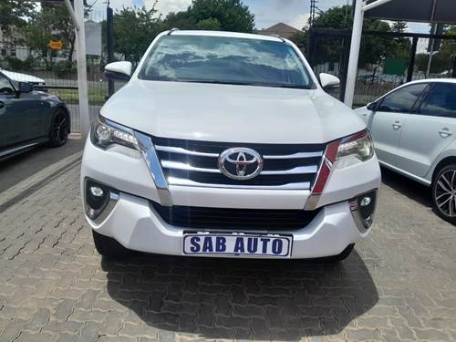 Toyota Fortuner IV 2.4 GD-6 4x4 Auto