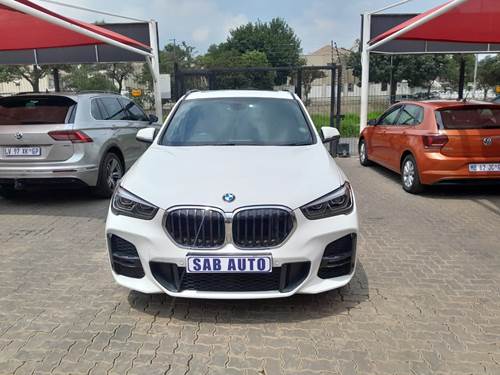 BMW X1 sDrive 18i (F48) M-Sport Steptronic (100kW)