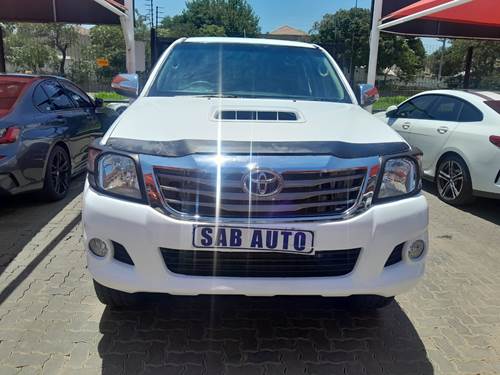 Toyota Hilux ( II) 3.0 D-4D Raider 4X4 Double Cab