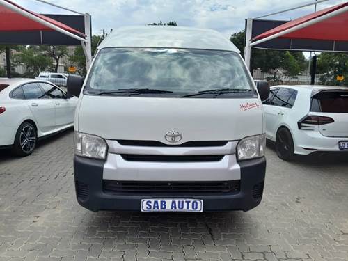 Toyota Quantum HIACE 2.5 D-4D Sesfikile 16 Seat