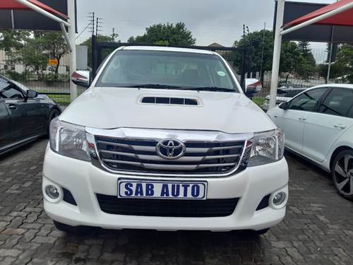 Toyota Hilux ( II) 2.5 D-4D SRX 4X4 Double Cab