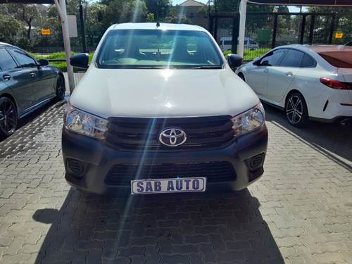 Toyota Hilux 2.4 GD Aircon Single Cab