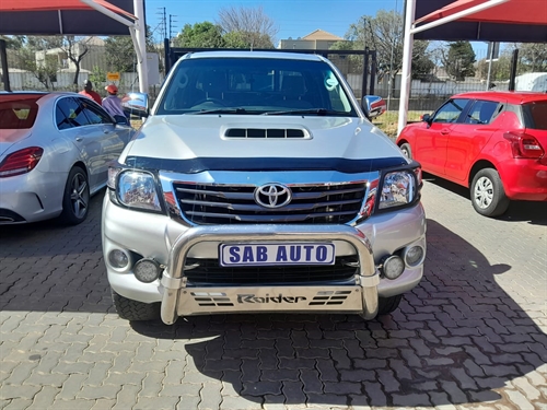 Toyota Hilux ( I) 3.0 D-4D Raider Xtra Cab