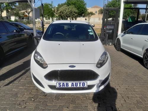 Ford Fiesta 1.4i (71 kW) Ambiente Hatch Back