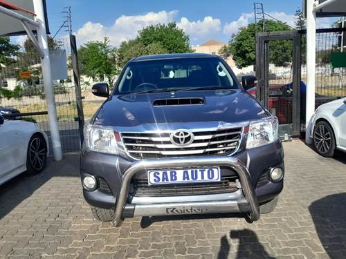 Toyota Hilux ( II) 3.0 D-4D Raider R/B Double Cab