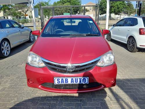 Toyota Etios Cross 1.5 Xs Hatch