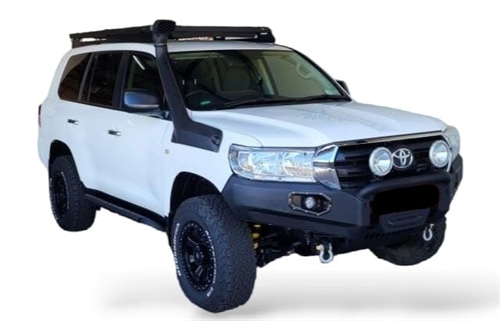 Toyota Land Cruiser 200 GX 4.5D V8 Auto for sale - R 979 000 | Carfind ...