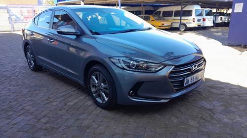 Hyundai Elantra 1.6 Executive