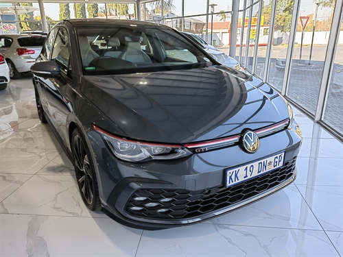 Volkswagen (VW) Golf 8 GTi 2.0 TSi DSG