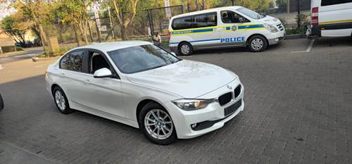 BMW 316i (F30)