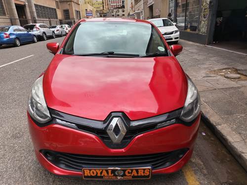 Renault Clio IV 900T (66kW) Blaze Ltd Edition 5 Door