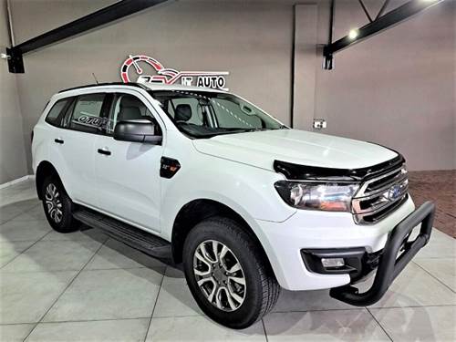 Ford Everest 2.2 XLS Auto