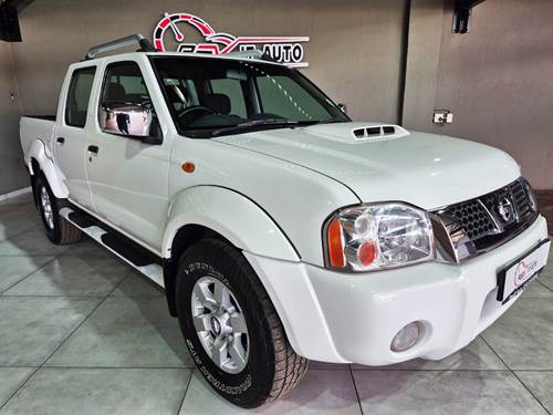 Nissan Hardbody NP300 2.5 TDi Hi-Rider Double Cab