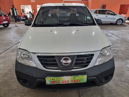 Nissan NP200 1.6i Aircon