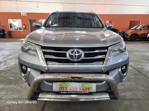 Toyota Fortuner V 2.8 GD-6 Raised Body Auto