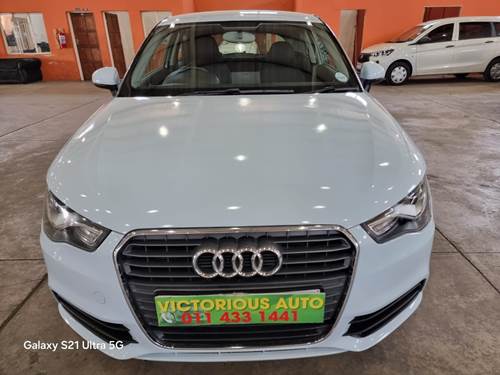 Audi A1 1.4T FSi Attraction S-tronic