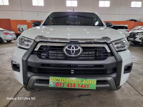 Toyota Hilux 2.8 GD-6 RB Raider Extra Cab Auto 4x4