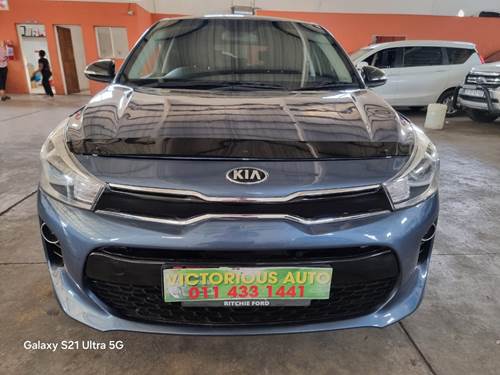 Kia Rio V 1.4 Hatch