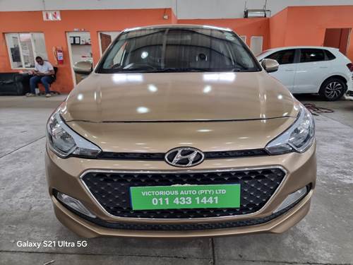 Hyundai i20 1.4 (74 kW) Fluid Auto