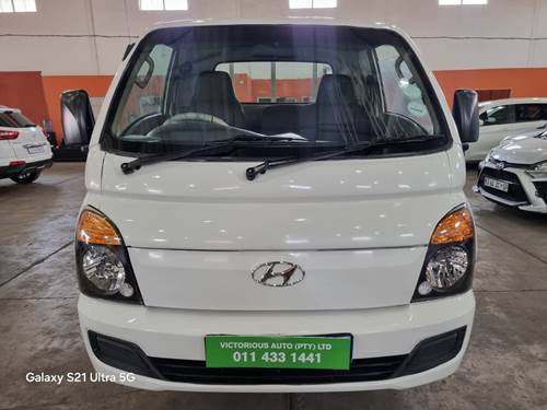 Hyundai H100 2.6 D Euro II Dropside Aircon