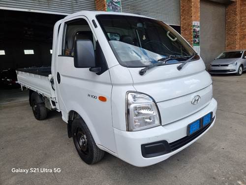 Hyundai H100 2.6 D Euro II Dropside Aircon