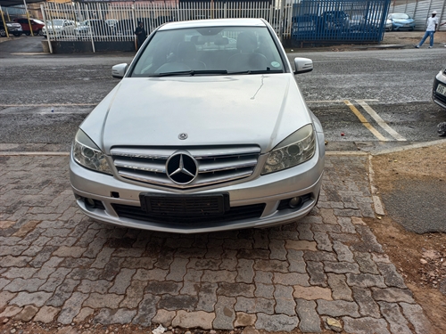 Mercedes Benz C 180 Blue Efficiency Estate Avantgarde 7G-Tronic Plus