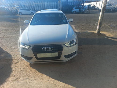 Audi A4 (B8-M2) 1.8 T (125 kW) SE Multitronic