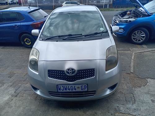 Toyota Yaris T3 Hatch Back