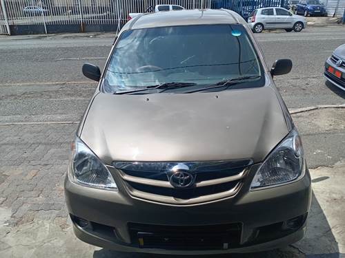 Toyota Avanza 1.5 (Mark I) SX