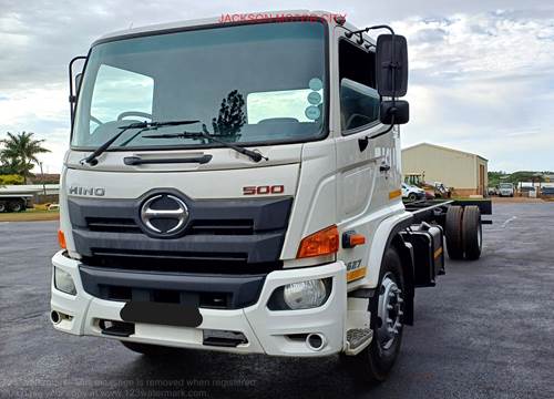 Hino 500 - 1627 (DK5/EK5) 4x2 LWB Auto 