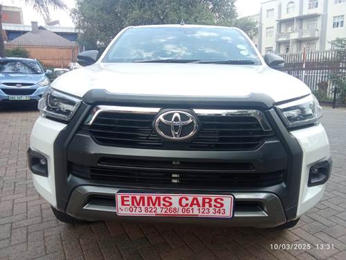 Toyota Hilux 2.8 GD-6 Double Cab Auto 