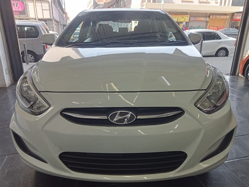 Hyundai Accent 1.6 Glide