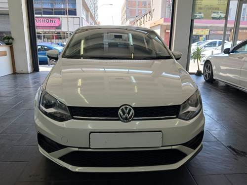 Volkswagen (VW) Polo Sedan 1.4 Comfortline