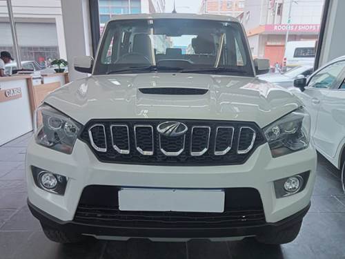 Mahindra Scorpio Pik-Up 2.2 CRDe mHawk Double Cab