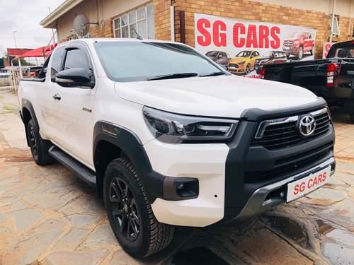 Toyota Hilux 2.4 GD-6 RB SRX Extra Cab Auto