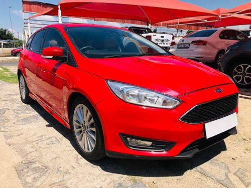 Ford Focus 1.0 EcoBoost Trend 5 Door Hatch Auto