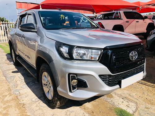 Toyota Hilux 2.4 GD-6 SRX Double Cab