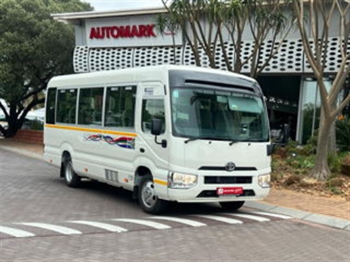 Toyota Coaster 4.0D (23 Seater)