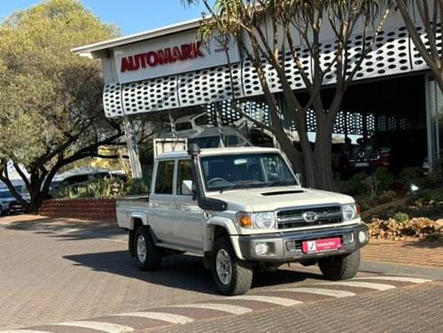 Toyota Land Cruiser 79 4.5 Diesel Pick Up Double Cab