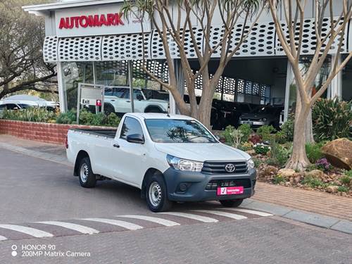 Toyota Hilux 2.4 GD Aircon Single Cab II