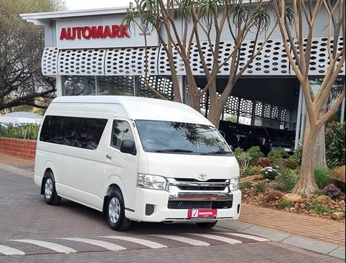 Toyota Quantum HIACE 2.5 D-4D 14 Seat