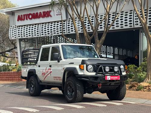 Toyota Land Cruiser 79 2.8 GD-6 Double Cab Auto