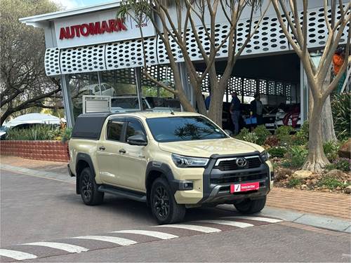 Toyota Hilux 2.8 GD-6 RB Legend Double Cab Auto 4x4