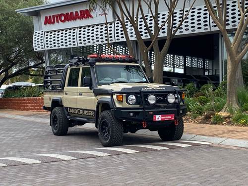 Toyota Land Cruiser 79 4.5 Diesel Pick Up Double Cab