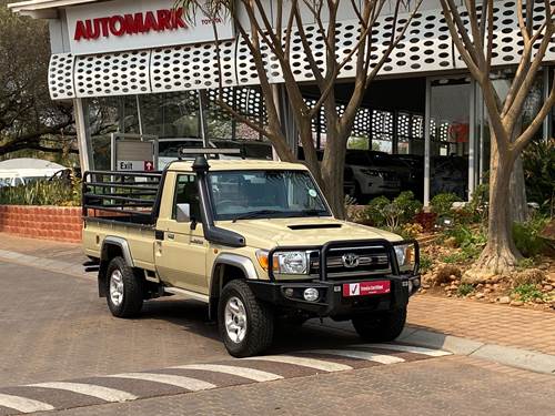 Toyota Land Cruiser 79 4.5 Diesel Pick Up