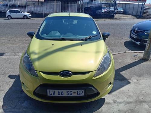 Ford Fiesta 1.4i (71 kW) Ambiente Hatch Back