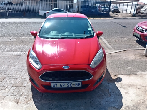 Ford Fiesta 1.4i Trend 5 Door